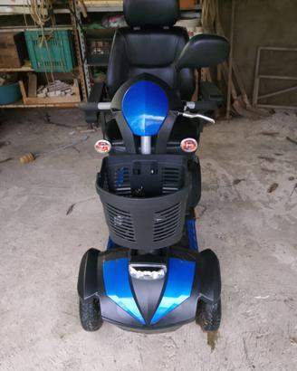 Scooter per anziani/disabili
