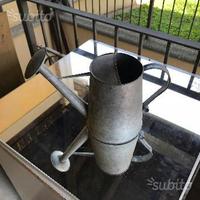 Annaffiatoio in latta