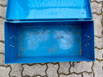 Cassettiera porta utensili a doppia chiusura