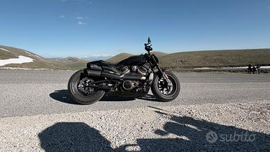 Harley Davidson Sportster S 1250 / Drag Race