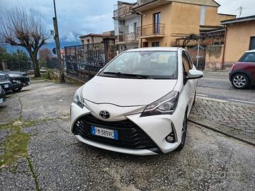 TOYOTA YARIS 1.0 5 PORTE "MANIACALE"