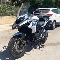 BENELLI TRK 502 X