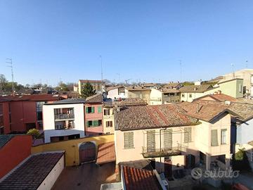 Appartamento di 135 m² con 4 locali a Parma