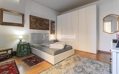 VENDITA TRILOCALE PIANO ALTO CON POSSIBILITA' DI B