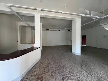 Immobile di 125 m² con 1 locale a San Giovanni in 