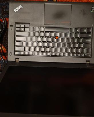 Thinkpad T440 14" 1600X900 I5 8gb RAM, 128gb SSD