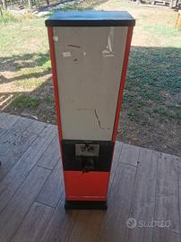 Distributore Automatico Vintage 