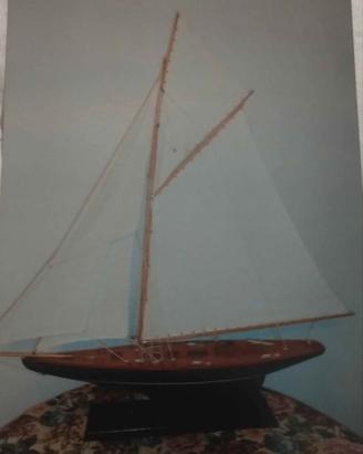 Modello Barca a Vela 