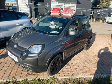 FIAT PANDA HYBRID 1.2 CROSS