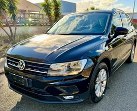 Volkswagen Tiguan 2.0 TDI SCR Sport BlueMotion Tec