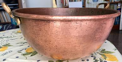 antico paiolo in rame