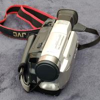 Videocamera digitale JVC GR-DVL107E con accessori