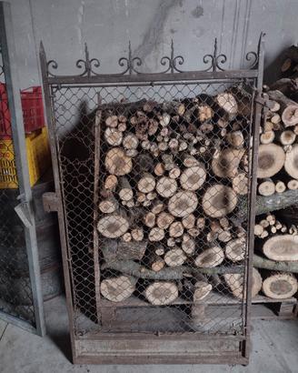 cancello in ferro con forge antiche