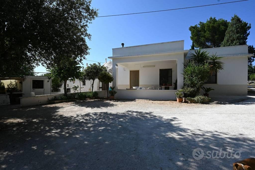 Rustico / Casale di 283 m² con più di 5 locali a A - Vista 2