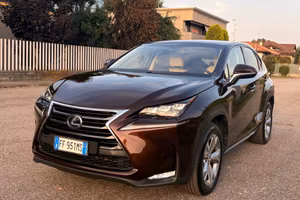 Lexus NX 300h Hybrid 4WD F-Sport 2016