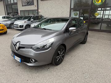 Renault Clio 1.2 75CV 5 porte Costume National