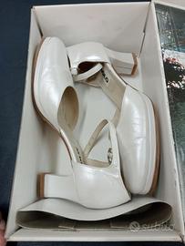 Scarpe e abito sposa no spedizione