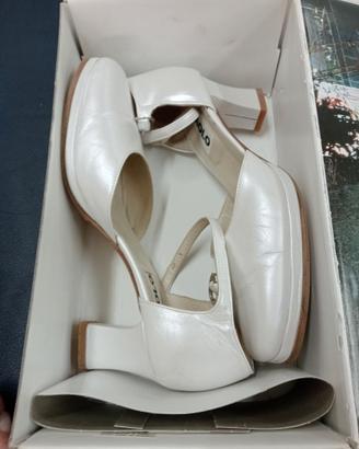 Scarpe e abito sposa no spedizione