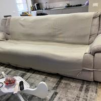 •Divano 4 posti con 2 recliner – 400