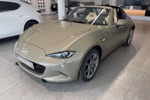 Mazda MX-5 1.5 benzina132cv RF KAZARI, PRONTA CONS