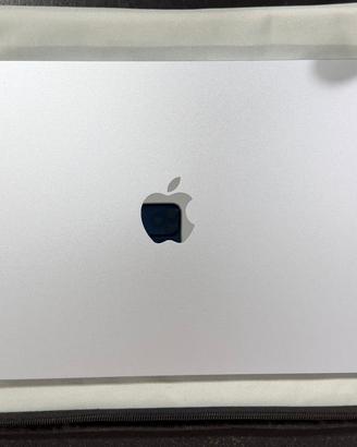 MacBook Air 13" M4