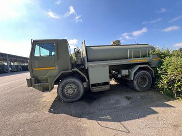 CAMION FRESIA 4X4 VERSIONE AUTOBOTTE