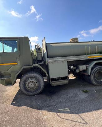 CAMION FRESIA 4X4 VERSIONE AUTOBOTTE