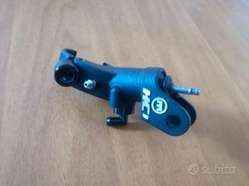 Pompa RADIALE frizione KTM 1290 orig d'anneggiata