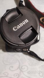 macchina fotografica Canon EOS 200D