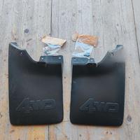 Parafango aggiuntivo per Nissan pick up