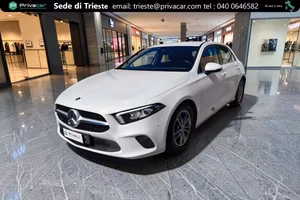 MERCEDES A 180 d Automatic Business Extra