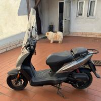 Scooter kynco 50 4t