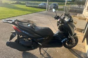 Yamaha X-max 400