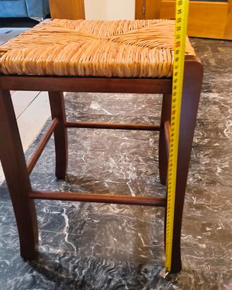4 sgabelli in legno 