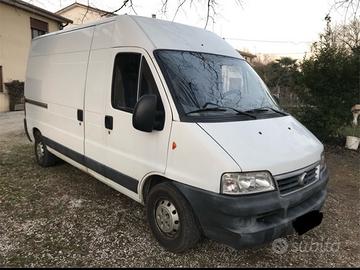 Trasporti sgomberi traslochi