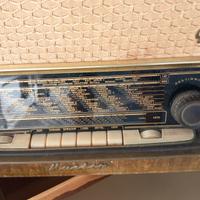 antica,radio a valvole 