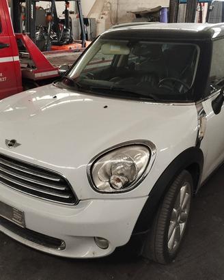 MINI COUNTRYMAN ricambi usati 