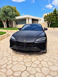 Urus SE 800 cv