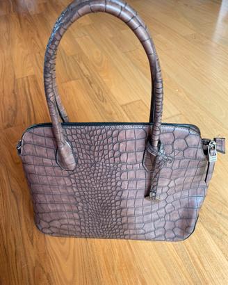 Borsa + necessaire Carpisa Cruz