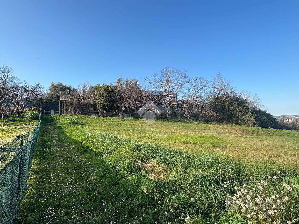 TER. RESIDENZIALE A CELLINO ATTANASIO - Vista 5