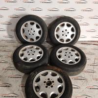 Kit cerchi in lega 15 pollici Mercedes w124