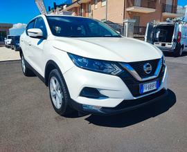 Nissan Qashqai 1.5 dCi Visia