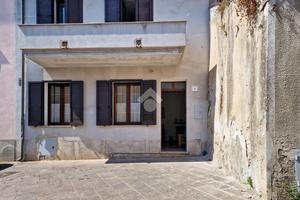 3 LOCALI A BULZI
