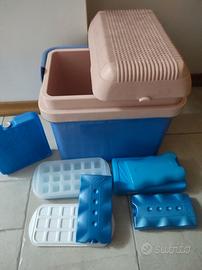 frigo portatile con mattonelle ghiaccio