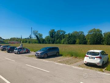 FOGLIANO Terreno edificabile per grande villa