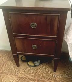 2 comodini vintage artigianali