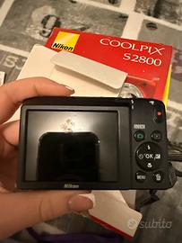 macchinetta fotografica Nikon Coolpix