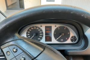 Mercedes classe b 180