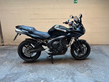 Yamaha Fazer 600 S2 colore nero 30.000km