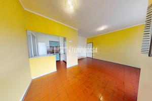 TRILOCALE DI AMPIA METRATURA CON POSTO AUTO E CANT